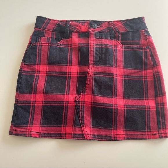 Vanilla Star Checkered Mini Skirt, Size 0. - Picture 1 of 10